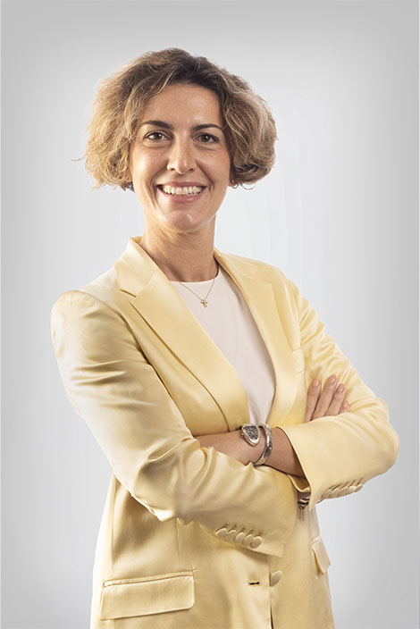 Vedi dettagli di Simona Custer